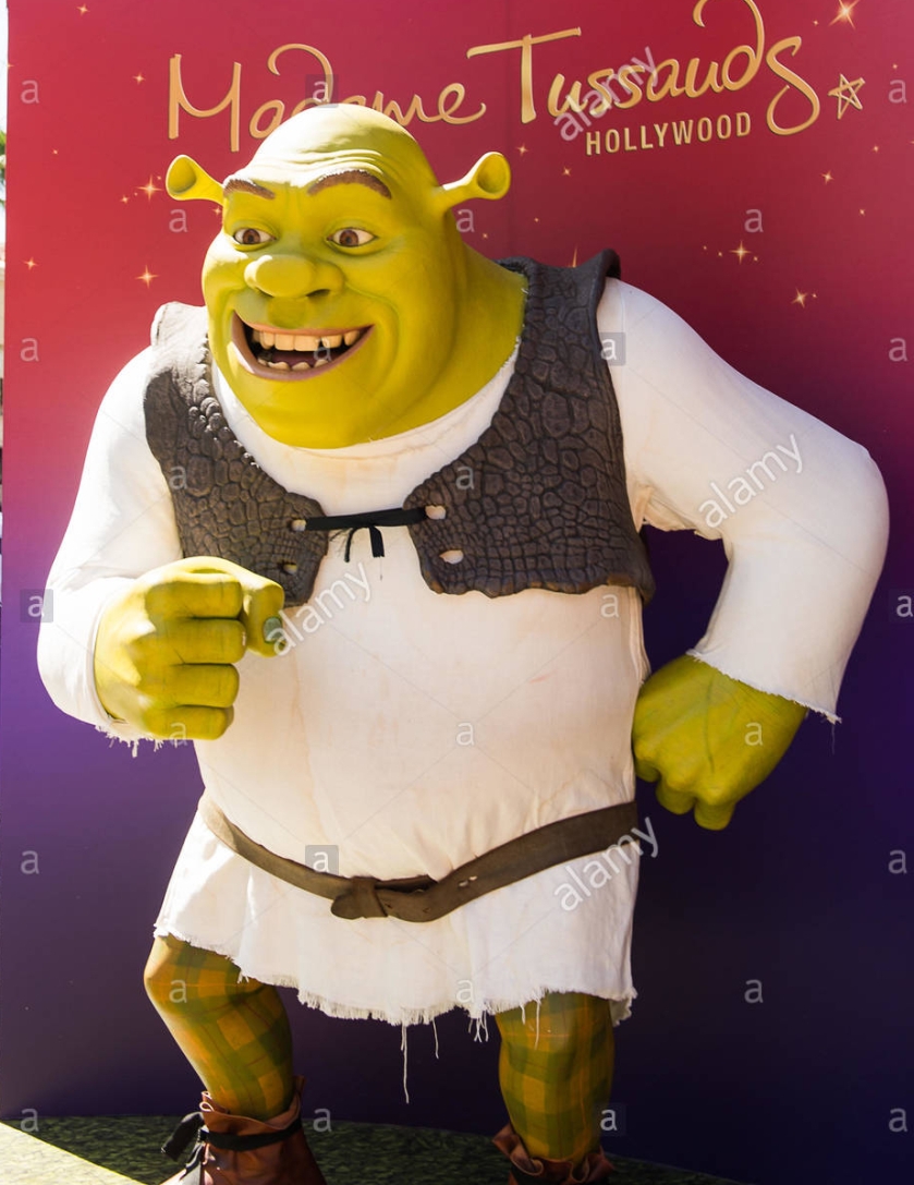los-angeles-usa-sep-28-2015-shrek-in-the-madame-tussauds-hollywood-wax-museum-marie-tussaud-was-born-as-marie-grosholtz-in-1761-PBCDH3